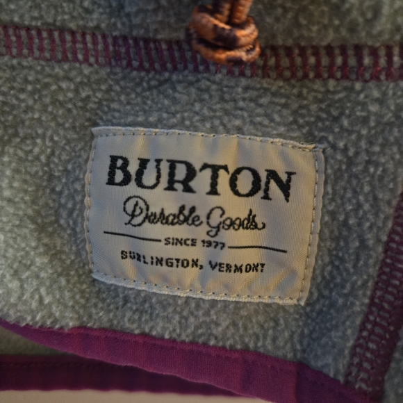 Burton Heather Gray and Magenta Fleece Jacket - Picture 2 of 4